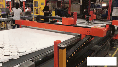 9.李群自動(dòng)化：國內(nèi)首條足球自動(dòng)化生產(chǎn)線