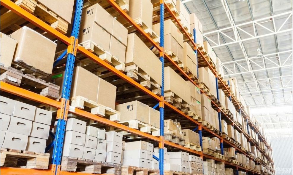 倉庫空間接近極限，是該添倉儲(chǔ)設(shè)備還是擴(kuò)大面積？