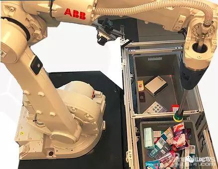 全球最快全自動(dòng)播種分揀機(jī)器人，每5秒處理一件貨物