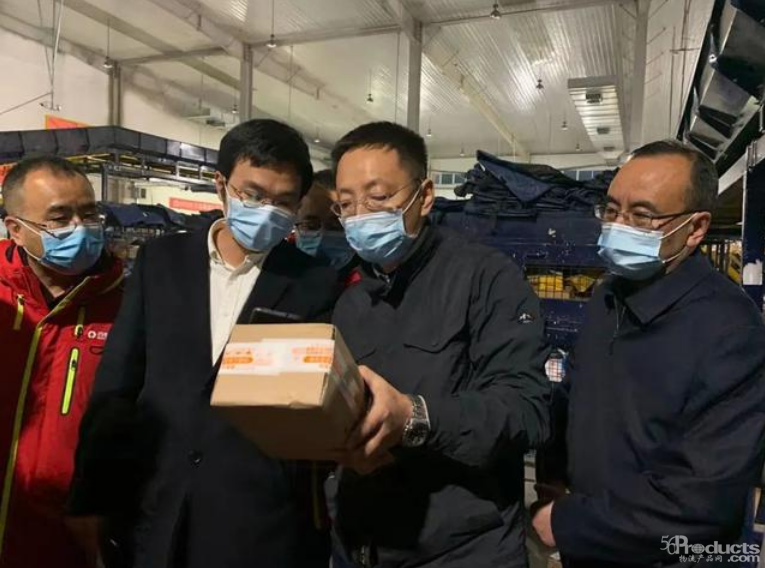 鄉(xiāng)鎮(zhèn)快遞點違規(guī)收費？國家郵政局：正開展清理整頓