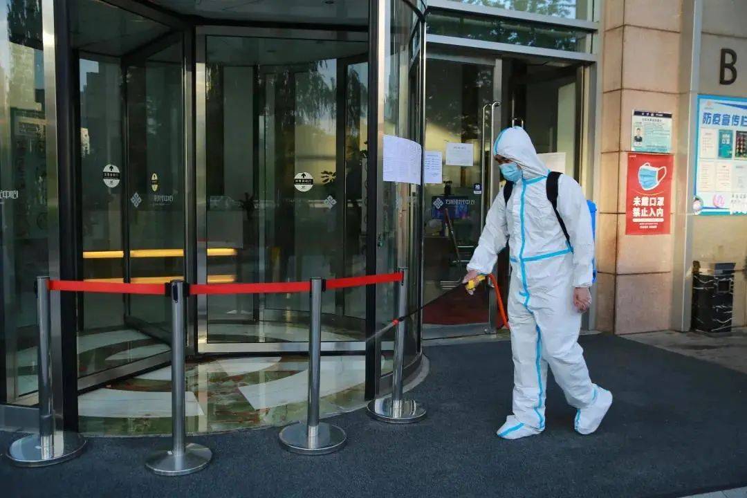 北京望京又一樓宇安全解封，120余家企業(yè)陸續(xù)復工！