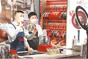 中國(guó)經(jīng)濟(jì)奮力突圍：新消費(fèi)，釋放潛能動(dòng)力足