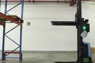 【視頻】未來機(jī)器人無人倉，堆高式無人叉車取放貨