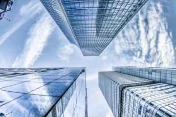 投資百億自建數(shù)據(jù)中心，快手不為人知的一面