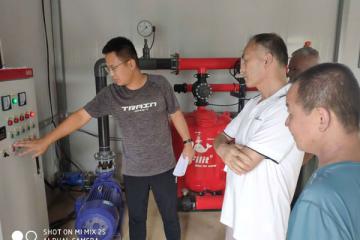 “蘋果先生”登“云”記