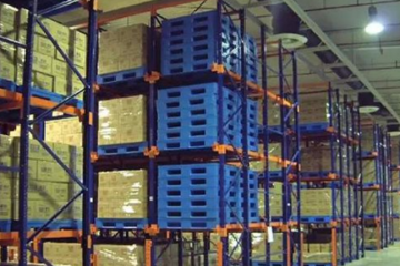 不同倉儲貨架系統(tǒng)可以隨意搭配托盤嗎？