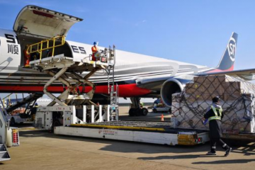 多家國內(nèi)外航空公司在深圳機場加密國際貨運航線