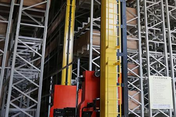 35米高的電商物流倉庫貨架