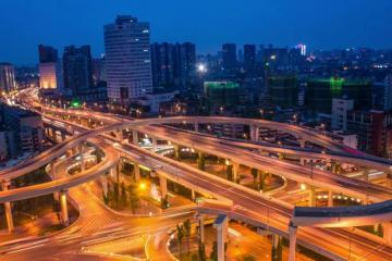 交通部：加快構(gòu)建全國123出行交通圈、全球123快貨物流圈