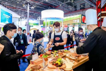 上“云”！數(shù)字經(jīng)濟(jì)助力跨國(guó)企業(yè)加速擁抱中國(guó)市場(chǎng)