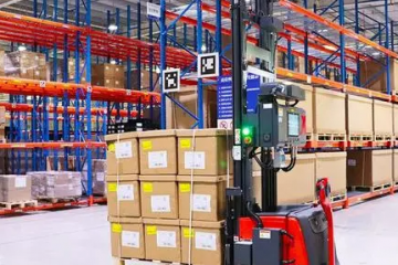 AGV叉車如何實(shí)現(xiàn)智能倉儲(chǔ)物流