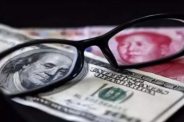 美國(guó)失算了，中國(guó)大拋美債，買入黃金，外儲(chǔ)不降反升