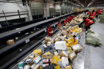 菜鳥搶食電商小件 通達系快遞還有肉吃嗎