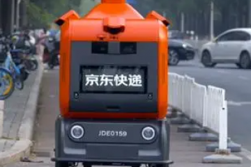 京東物流 600 多臺智能快遞車覆蓋全國 30 多城
