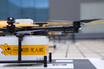 美團無人機上海首條常態(tài)化商用航線在金山區(qū)正式落地！