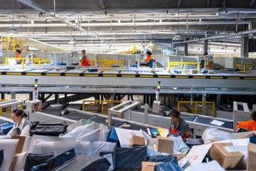 申通新洛陽轉(zhuǎn)運中心正式投入使用