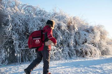 尋個新鮮味｜這貨真香！多地單量漲了2倍，今年為啥賣得火寄得快？