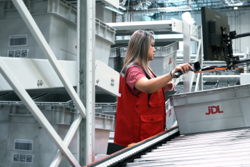 持續(xù)強化歐洲本土配送能力！京東物流與英國最大包裹投遞商之一Evri達成戰(zhàn)略合作