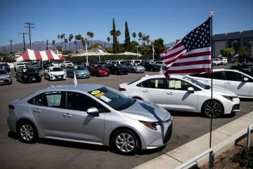 【原創(chuàng)】手機(jī)造車：蘋果滑鐵盧，小米爭(zhēng)上游