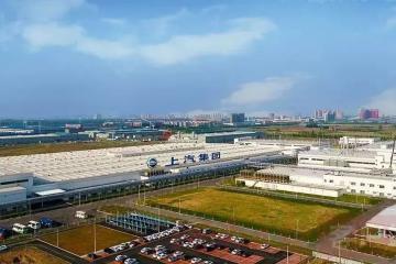 上汽大動作！鴻蒙智行“第五界”要來了？