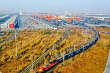 【原創(chuàng)】?jī)蓵?huì)定調(diào)物流發(fā)展新趨勢(shì)