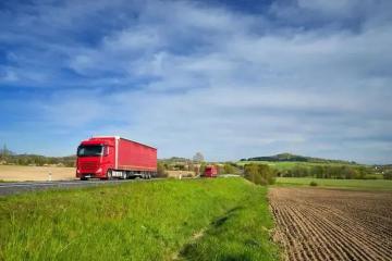 物流革命進行時：政策破局、科技賦能、綠色轉型的三重奏