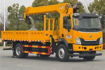 一車(chē)多用，承載更穩(wěn)，乘龍L3隨車(chē)吊解鎖高效創(chuàng)富新思路