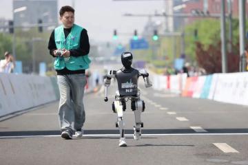 【原創(chuàng)】人形機器人“半馬”思考：現(xiàn)狀與未來