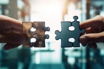 央企“兩船”合并進(jìn)入收官階段！中國(guó)重工將告別A股，已于8月14日提交主動(dòng)終止上市申請(qǐng)