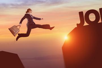 從“跟老外送快遞”談起：中國企業(yè)出海做最后一公里的挑戰(zhàn)與機遇在哪里？