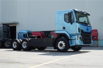 斬獲節(jié)能之王 乘龍H5超輕版純電牽引車的節(jié)能秘訣是什么？