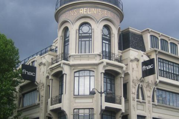 通往歐洲之路，劉強(qiáng)東快樂并痛著