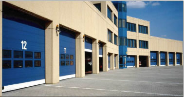 闊福370工業(yè)滑升門