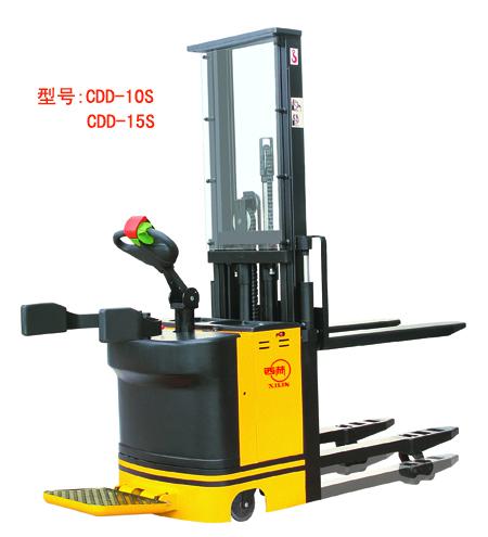 供應(yīng)全電動堆高車