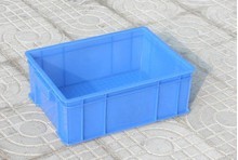 求購10000 個塑料箱，周轉(zhuǎn)箱 