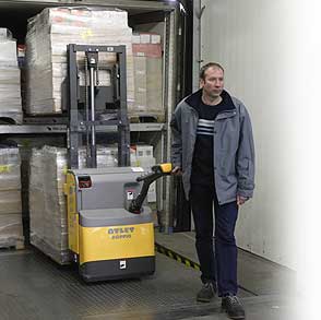 瑞典ATLET1.6噸電動堆高機 PSD 160 