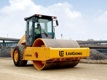 CLG620D-機械式振動壓路機