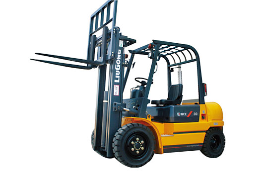 CPC30-CPC(D)系列內(nèi)燃平衡重式叉車