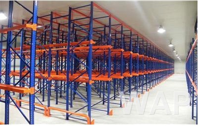 世倉駛?cè)胧截浖? width=