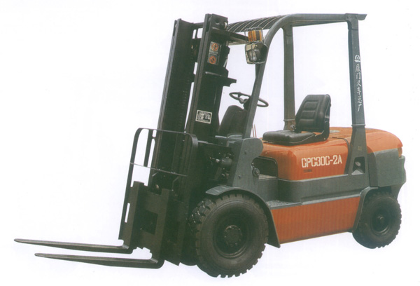 廈門巨鯨機動叉車(2T-3T)