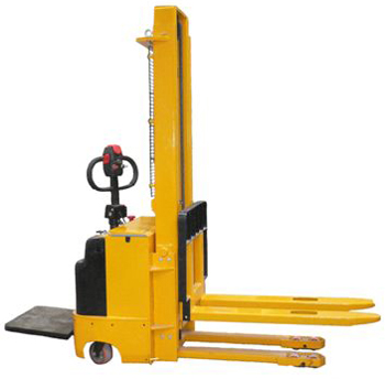 CDD系列全電動(dòng)堆高車(chē)