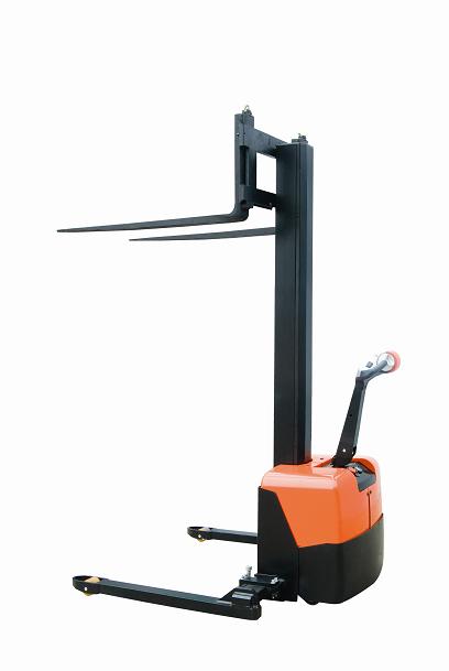 全電動堆高車CME-M系列