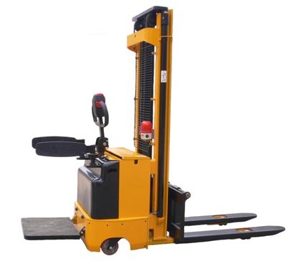 CDD-全電動堆高車