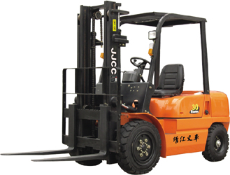 2-5噸E系列內(nèi)燃叉車