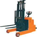 前移式電動堆高車 