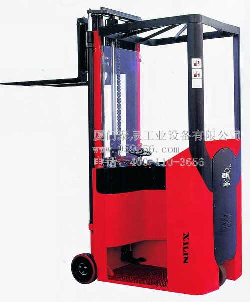 倉(cāng)儲(chǔ)車