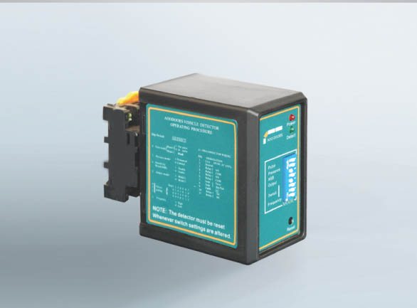 金屬探測器（地磁）