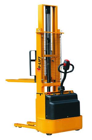 全電動堆高車?。疲判? width=