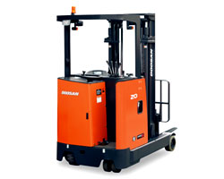 斗山BR15/18J-5前移式電動(dòng)叉車