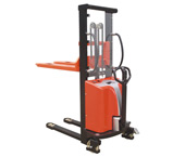 SPM15半電動(dòng)堆高車